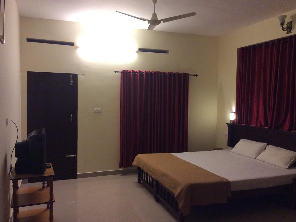 Apartamento Kerala House Thekkady Exterior foto