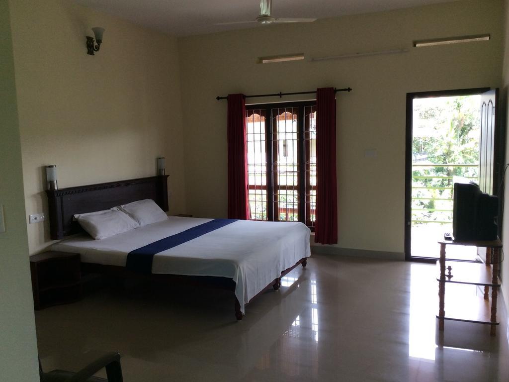 Apartamento Kerala House Thekkady Exterior foto